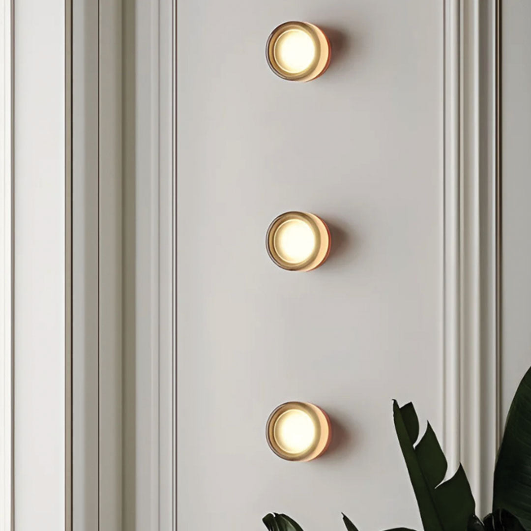 TexturedBeam – Chic Dimpled Wall Light with Unique Surface Design