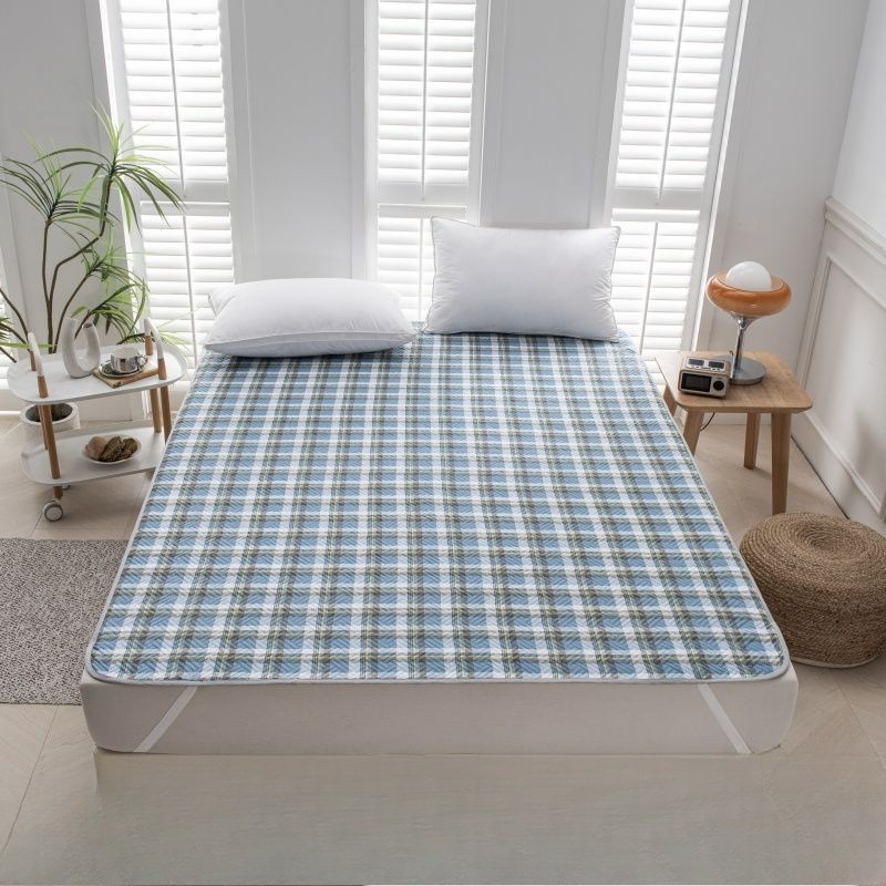 Self-Cooling Dog Mat – Plush, Non-Toxic Pet Bed for Indoor & Outdoor Comfort, Easy to Clean, Multiple Sizes Available