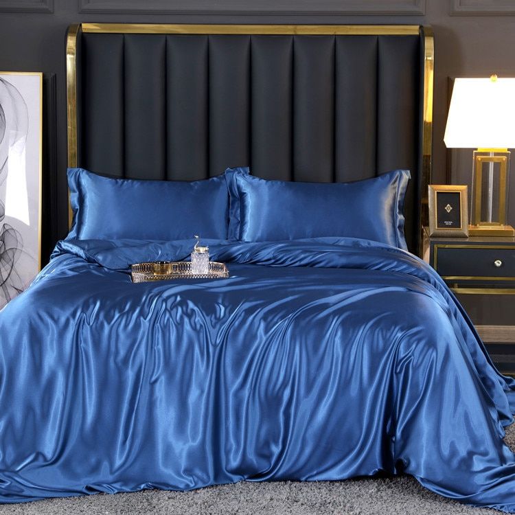 LuxeWeave | 4-Piece Premium Silk Bedding Set for Elegant Comfort