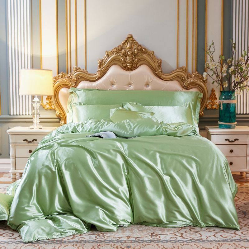 LuxeWeave | 4-Piece Premium Silk Bedding Set for Elegant Comfort