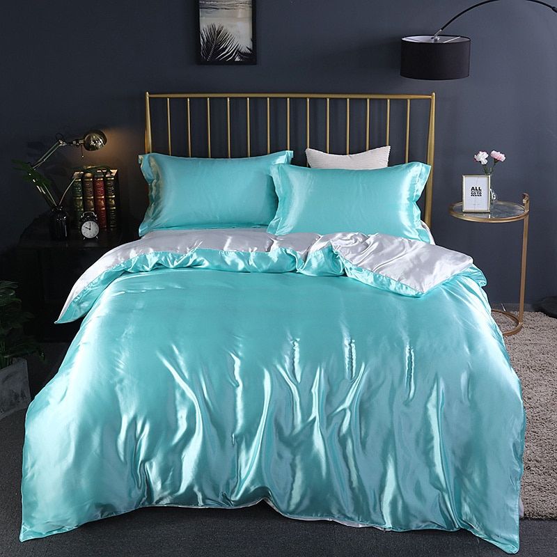 LuxeWeave | 4-Piece Premium Silk Bedding Set for Elegant Comfort