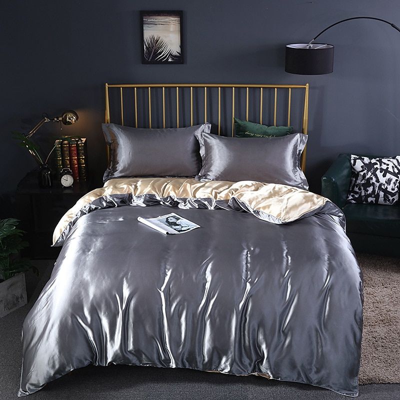 LuxeWeave | 4-Piece Premium Silk Bedding Set for Elegant Comfort