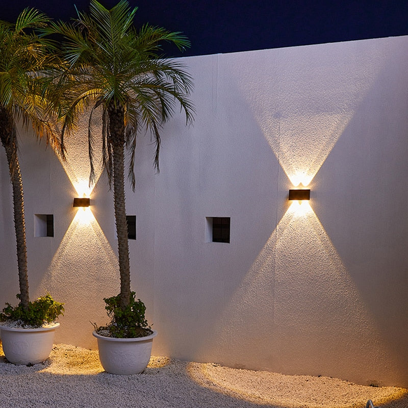SunGuard – Sleek Solar Wall Light with Motion Sensor & IP65 Waterproof Design for Outdoor Spaces