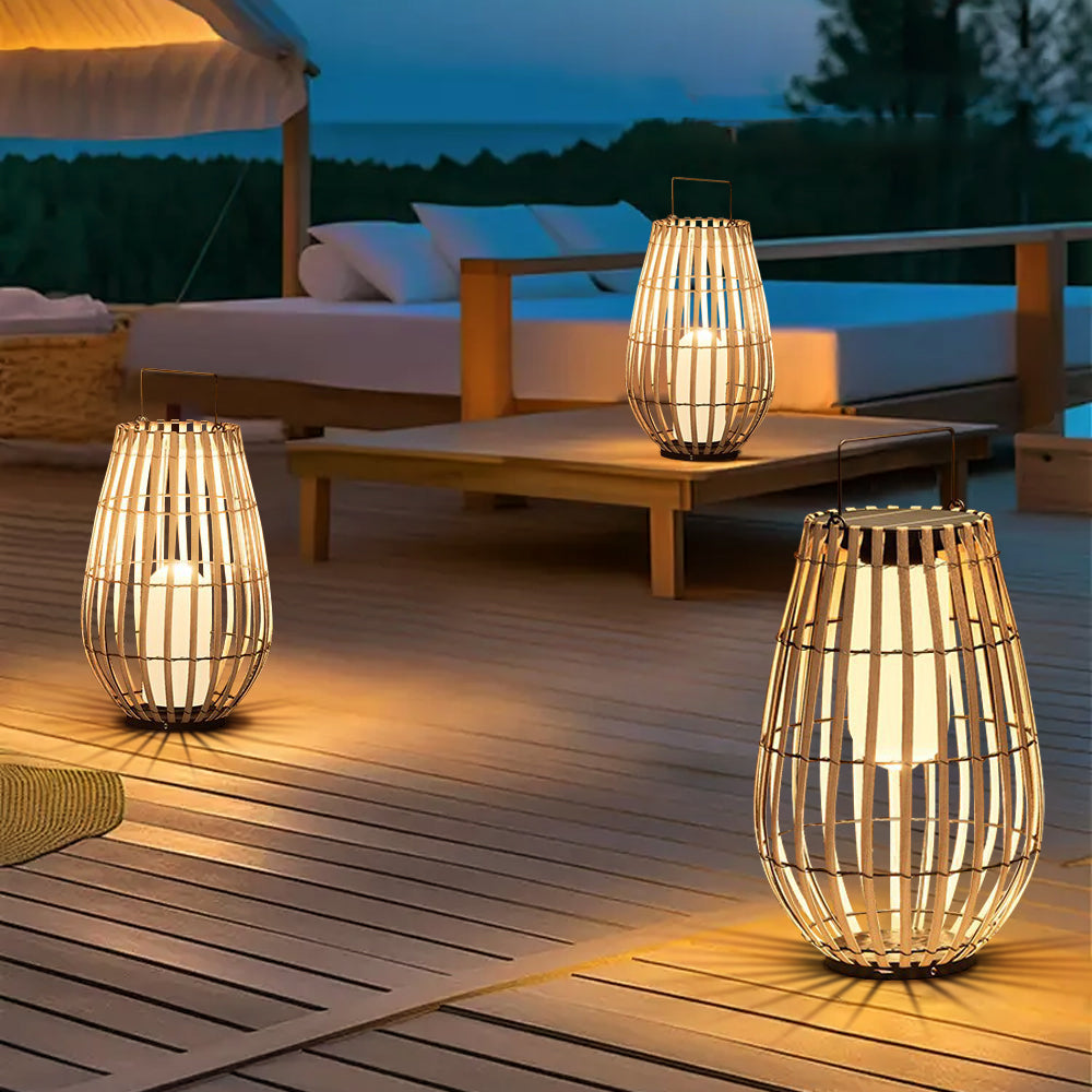 Solarae | Contemporary Solar Outdoor Lamp for Elegant Exteriors