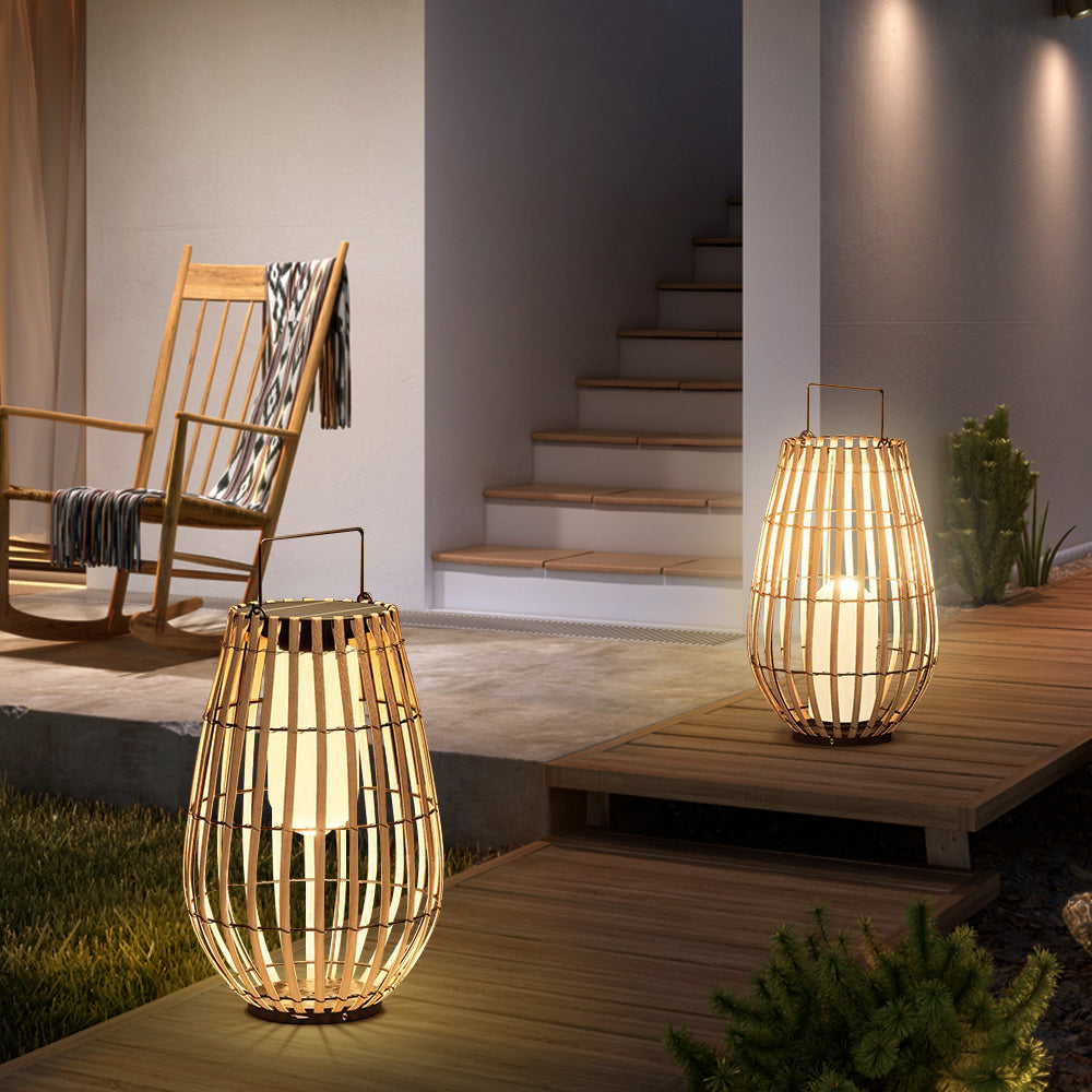Solarae | Contemporary Solar Outdoor Lamp for Elegant Exteriors