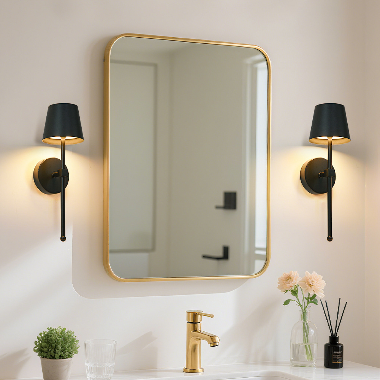 Solsticea | Rechargeable Modern Wireless Wall Lamp