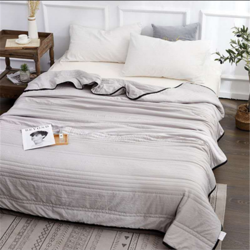 SumerCool - Luxurious Silk Cooling Blanket
