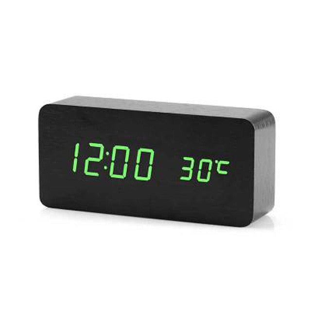ScandiGlow Alarm – A Nordic-style digital LED alarm clock with a clean design.