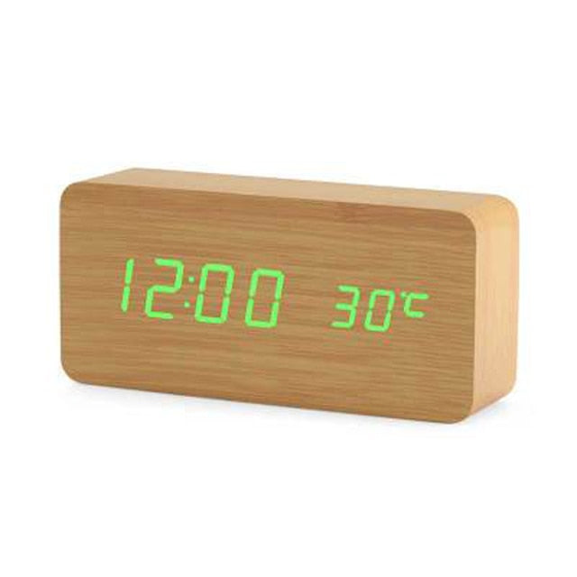 ScandiGlow Alarm – A Nordic-style digital LED alarm clock with a clean design.