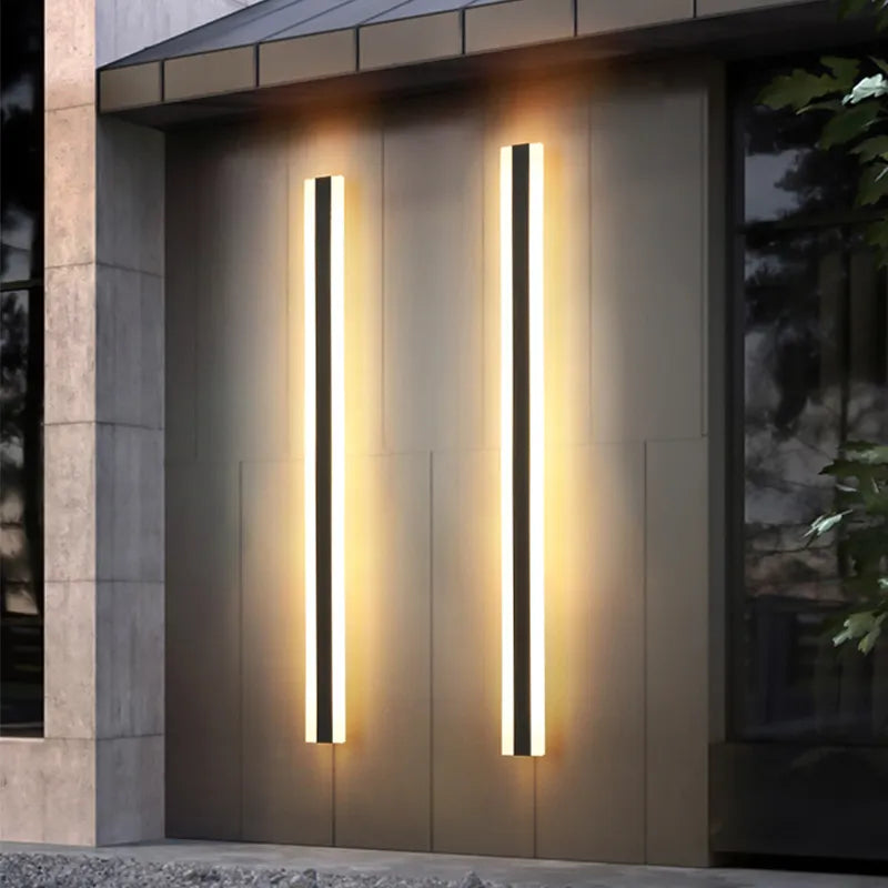 AuraShine Outdoor Lamp – Modern and Weather-Resistant wall lamp for durable exterior lighting.