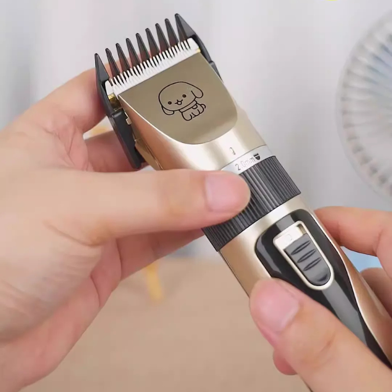 QuietClip Pro Clippers – Whisper-Quiet with a Long-Lasting Battery and Precision Blades for Stress-Free Pet Care.