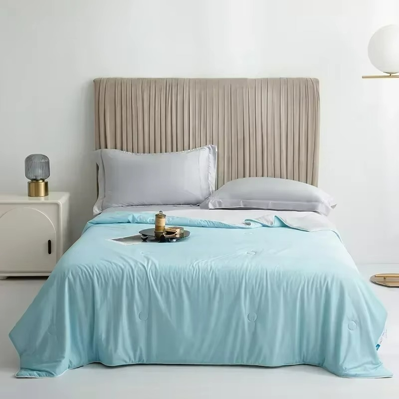 Cooling Summer Blanket with Dual-Sided Cold Touch Fabric