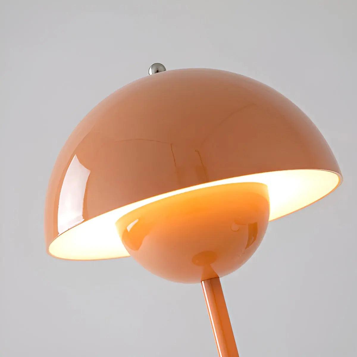 SnowGlow – Chic Modern Table Lamp for Soft, Diffused Light