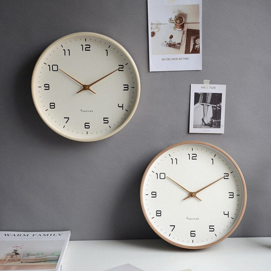 Minimalist Wooden Wall Clock – Scandinavian-Inspired Home Décor Accent