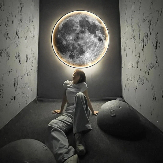 GlowOrbit – Artistic LED Moonlight for Wall Decor