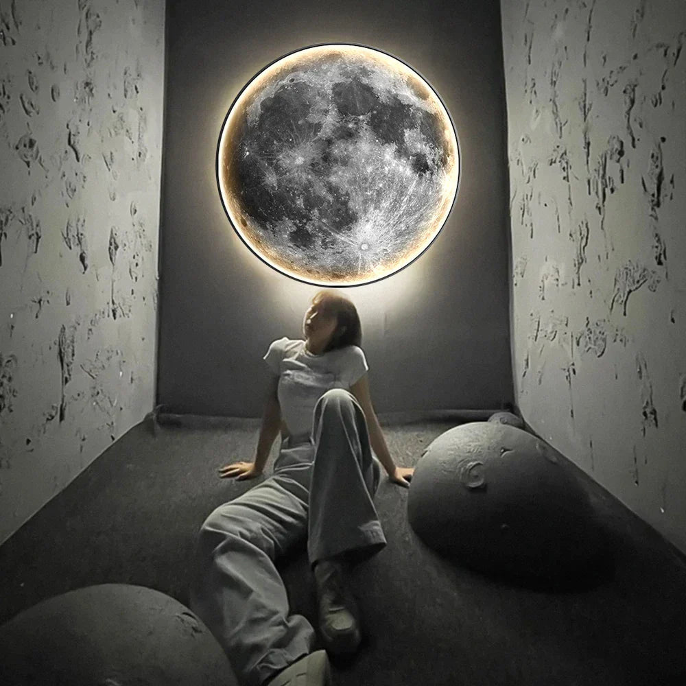 GlowOrbit – Artistic LED Moonlight for Wall Decor
