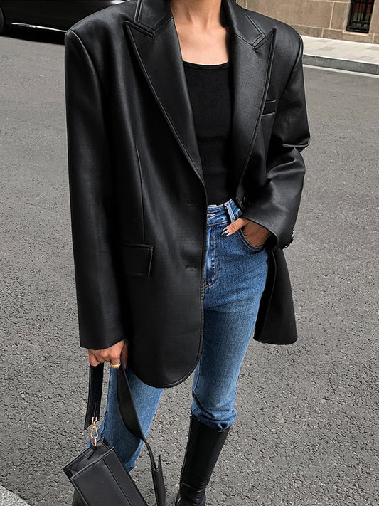 Chloe | Timeless Lapel Pocket PU Blazer