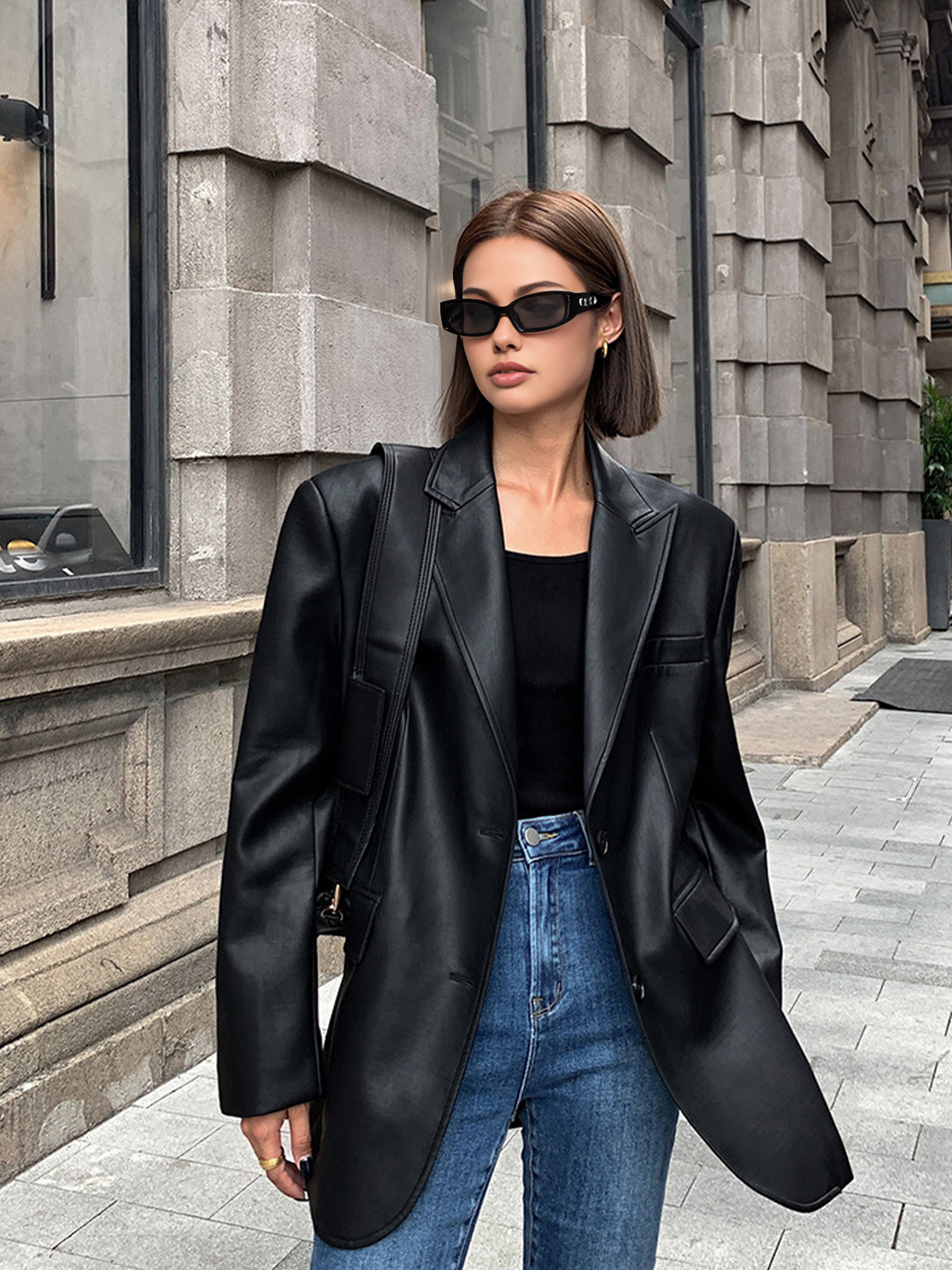 Chloe | Timeless Lapel Pocket PU Blazer