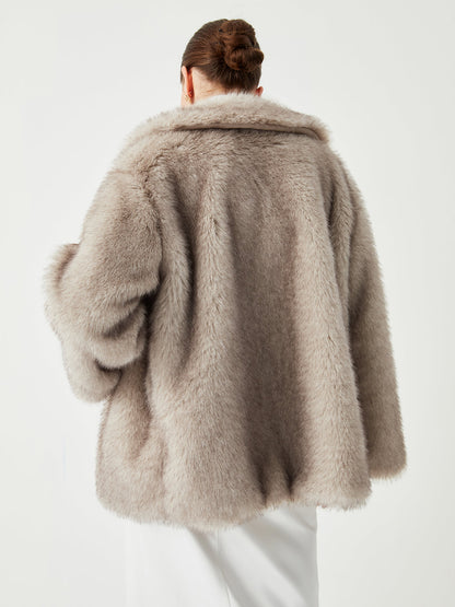 Dayana | Luxurious Oversized Collared Faux Fur Coat