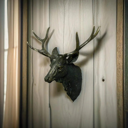 Forest King Faux Decor – Handmade Resin Art for a Unique Home Accent, at 40 x 45 cm, presenting an Elegant Faux Deer Head for your wall.