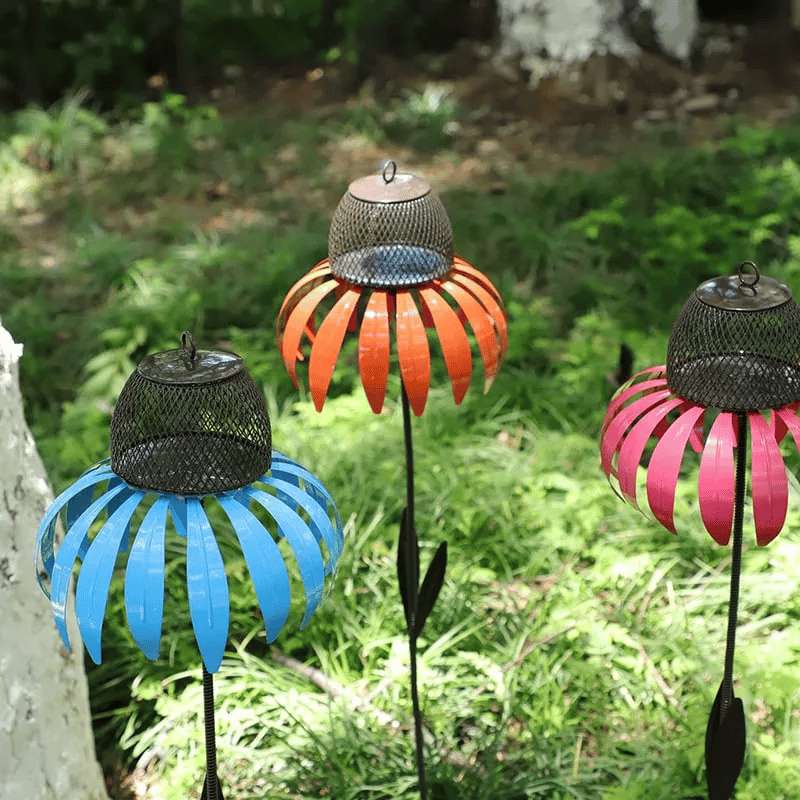 Elegant Metal Bird Feeder with Sunflower Design – Durable and Weather Resistant Garden Feeder
