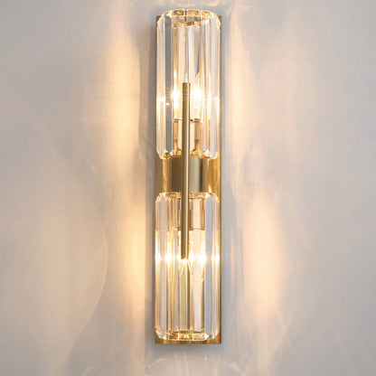CrystalGleam – Refined Wall Sconce with Sparkling Crystal Accents