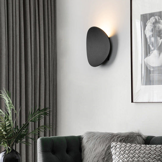 Illumaia | Metal Wall Lamp Disc for Minimalist Design