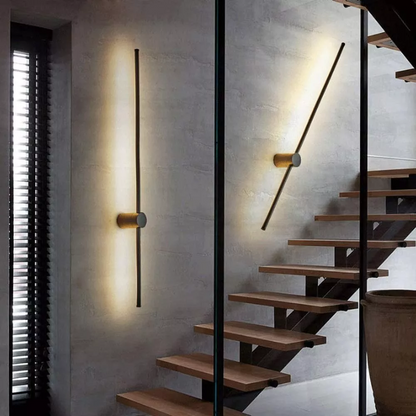 Klarvia | Luminous Line Outdoor Lamp for Modern Exteriors