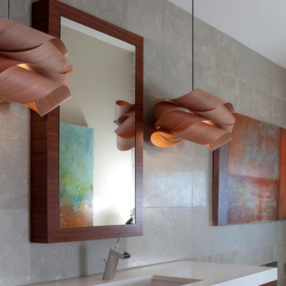LumiChain – Elegant Pendant Light with Interlinked Design for Modern Spaces