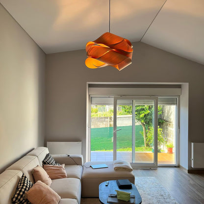LumiChain – Elegant Pendant Light with Interlinked Design for Modern Spaces