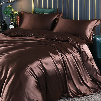 EverGlow Bed Set – LuxeGlow's Satin Bed Set with a unique Cotton Feel, designed for an elegant look and a comfortable, soft texture.