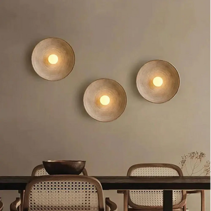 AuraCurve – Organic Design LED Wall Light with Soft, Adjustable Glow for Cozy Spaces
