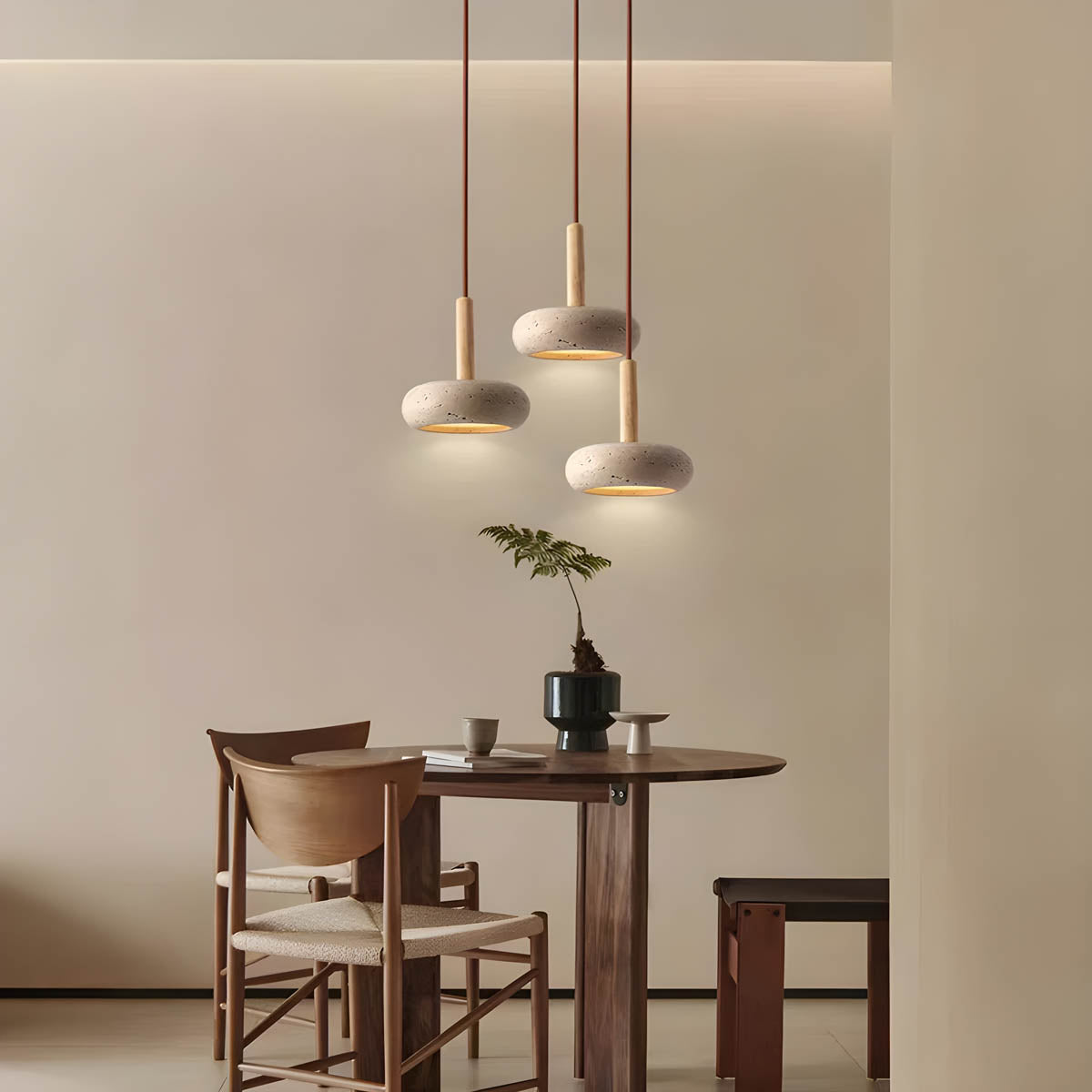 SlateLume – Contemporary Suspension Light in Stone-Inspired Design