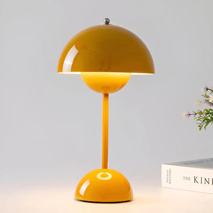 SnowGlow – Chic Modern Table Lamp for Soft, Diffused Light