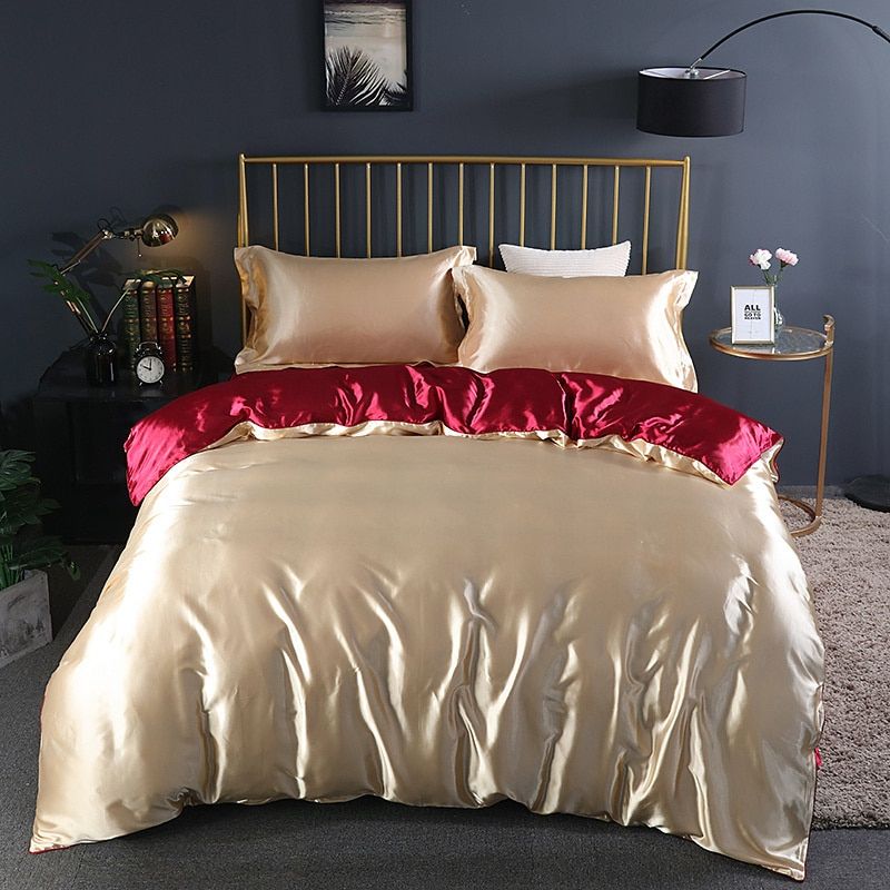 LuxeWeave | 4-Piece Premium Silk Bedding Set for Elegant Comfort