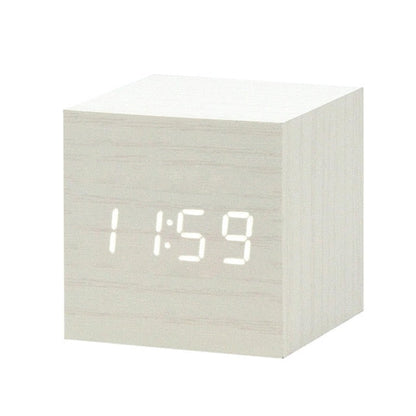 ScandiGlow Alarm – A Nordic-style digital LED alarm clock with a clean design.