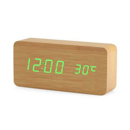 ScandiGlow Alarm – A Nordic-style digital LED alarm clock with a clean design.