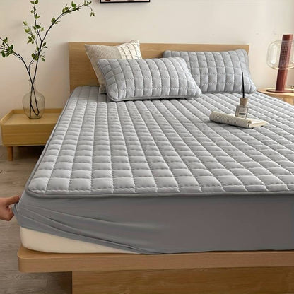 Waterproof Mattress Protector Queen - Soft, Breathable Cover for Ultimate Comfort and Hygiene