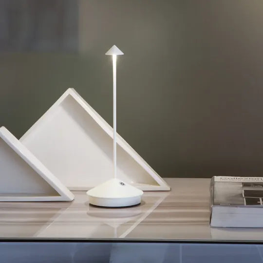 Portable Wireless LED Lamp – Waterproof Dimmable Light for Outdoor Garden and Indoor Spaces